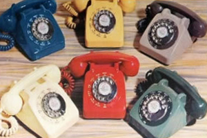 Telephones Picture By Swinging London on Flickr original at http://www.flickr.com/photos/20909064@N05/3935527848/