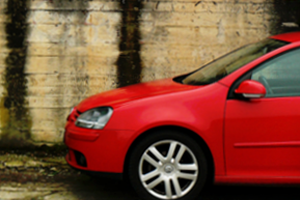 Car photo by ionruiz http://www.flickr.com/photos/ionruiz/526940488/sizes/l/